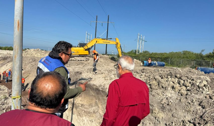 Trabajan para restablecer el suministro de agua potable en Ciudad Victoria