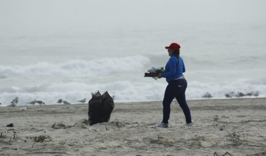 Invita gobierno de Tamaulipas a participar en jornada de limpieza en playa La Pesca