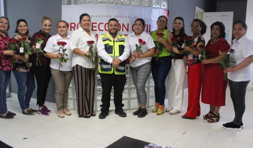 Dia de las Madres en la Coordinación de Protección Civil