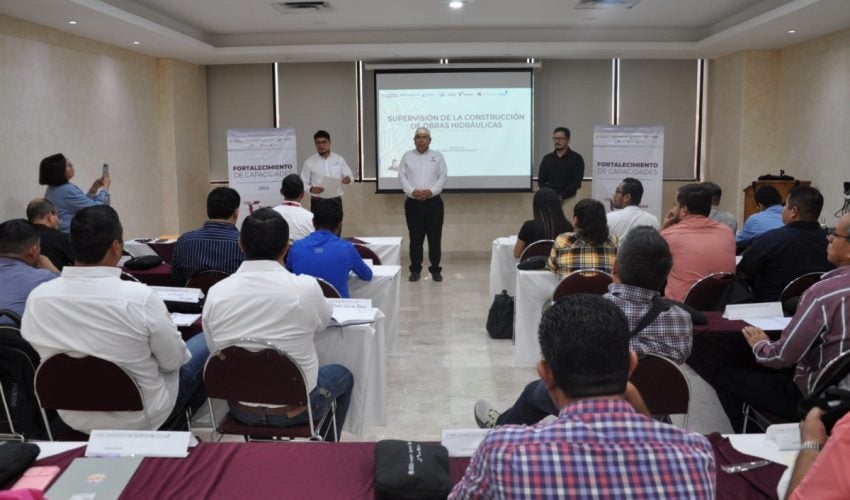 Capacitan a organismos operadores en construcción de obras hidráulicas en Tamaulipas