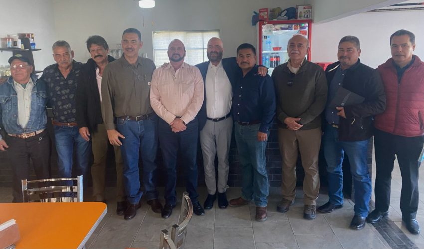 Sostiene reunión de trabajo Secretaría de Recursos Hidráulicos con CONAGUA y presidentes de módulo del Distrito de Temporal Tecnificado 010