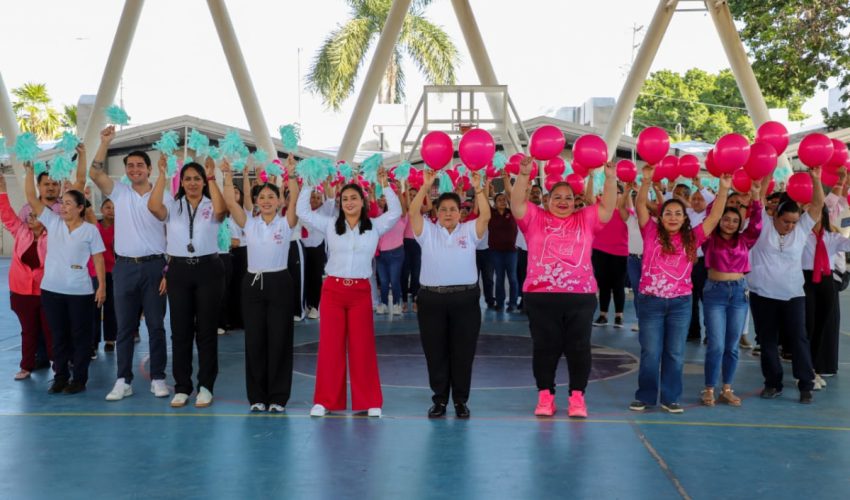 Realiza SST «Caravana Rosa»
