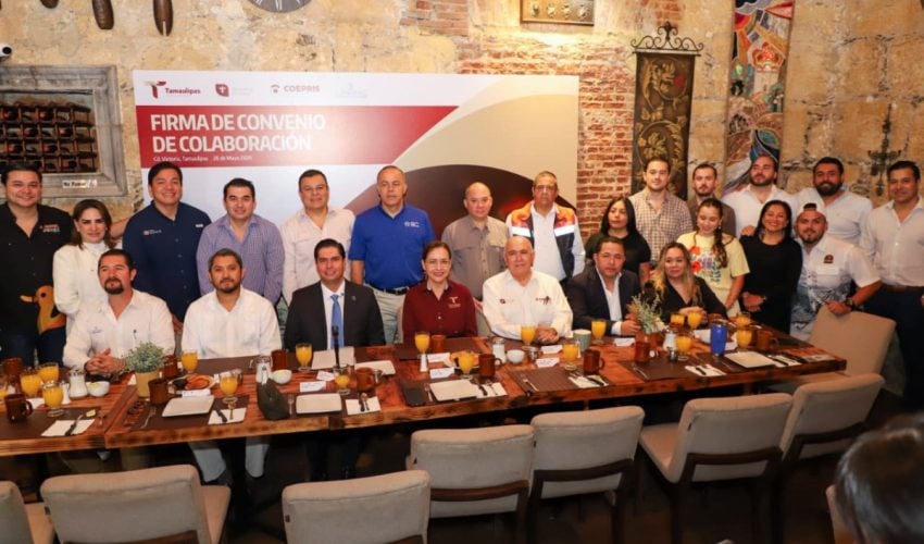 Secretaría de Salud y COEPRIS fortalecen acciones con la CANIRAC para proteger la salud de la población