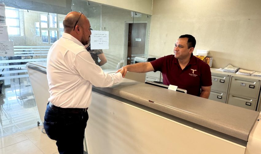 Realiza secretario general de Gobierno supervisión en Registro Civil e Instituto Registral y Catastral durante periodo vacacional