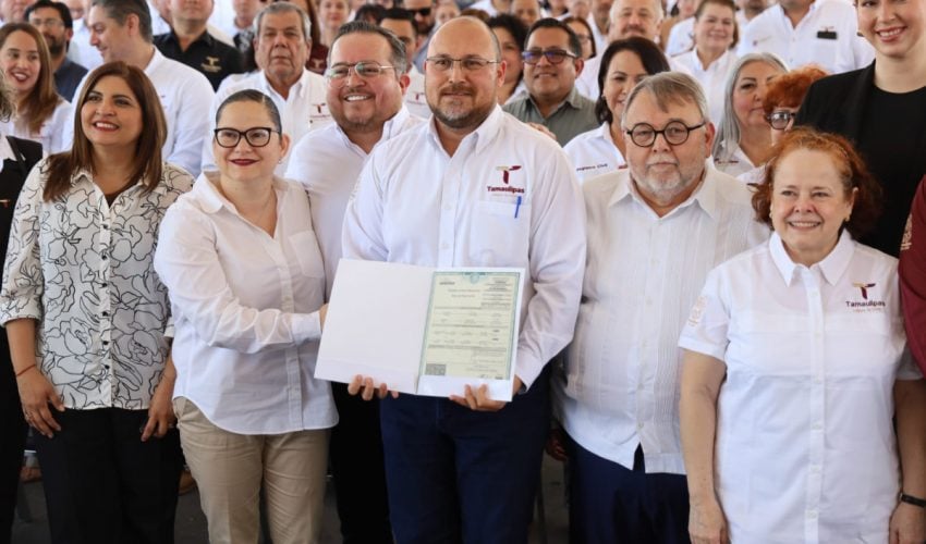 Avanza Tamaulipas en modernización de servicios públicos con entrega de cajeros expendedores de actas