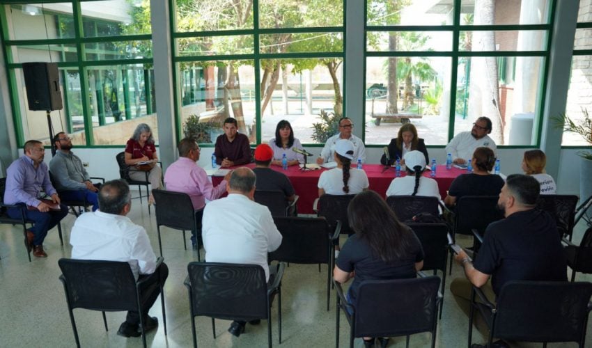 Gobierno de Tamaulipas acuerda reparar daños y plan de apoyo a familiares de víctimas de la masacre de Nuevo Laredo