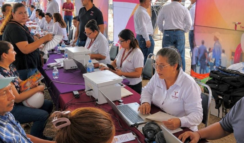 Acercó Registro Civil servicios y apoyos a familias de Abasolo mediante brigada “Transformando Familias”