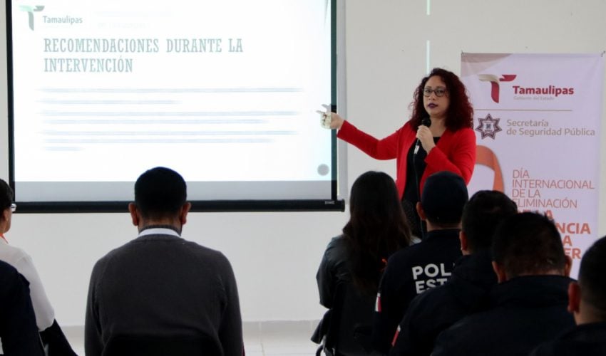 Capacitan a personal de la SSPT para brindar atención con perspectiva de género.