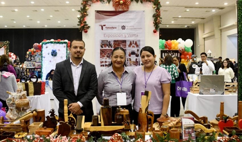 Artesanías hechas en CEDES forman parte del Segundo Bazar “Un DIFciembre para Recordar”
