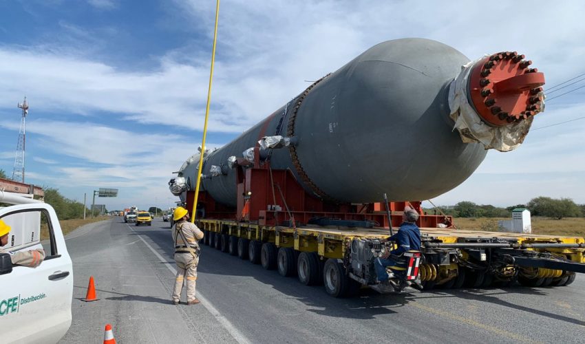 Cierre de vialidad en Carretera Rumbo Nuevo por paso de calderas