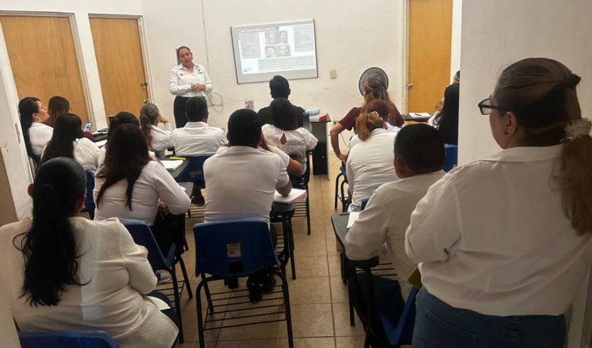 Capacitan a personal de DEMA para brindar pláticas contra adicciones a adolescentes en internamiento