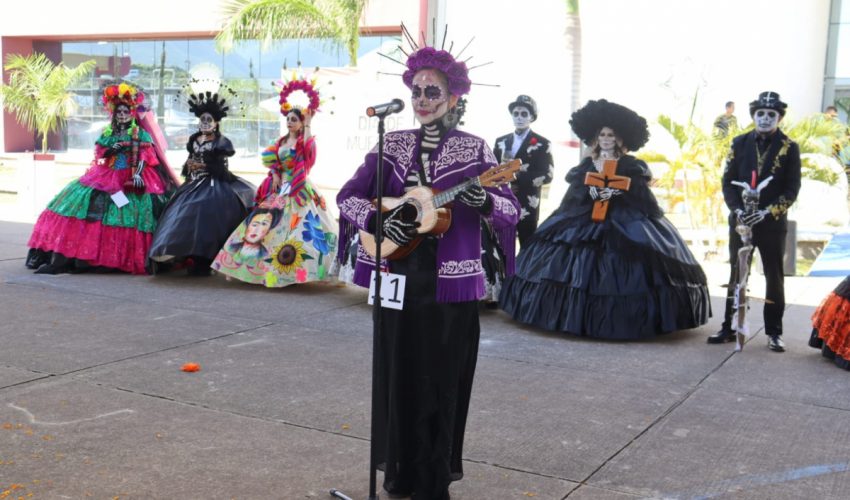 Celebra SSPT el Día de Muertos con concurso de catrinas y catrines