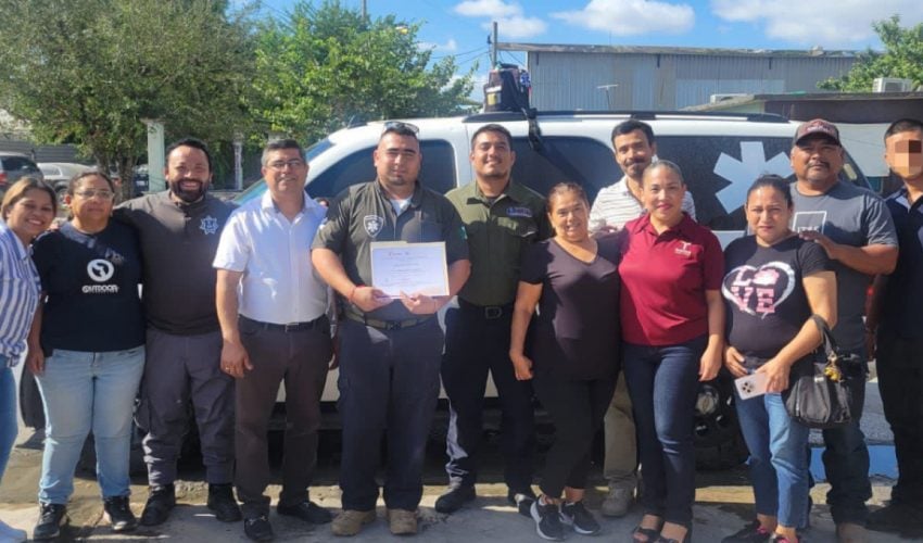 Capacita DEMA a jóvenes y familias en primeros auxilios