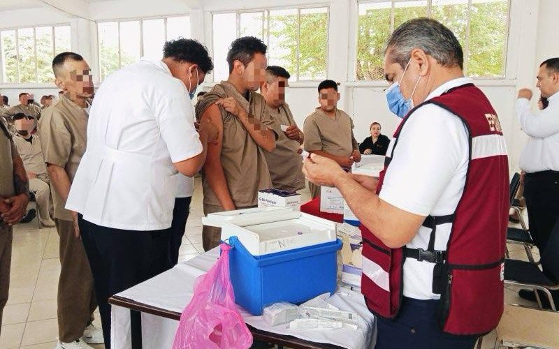 Aplican cerca de mil vacunas contra sarampión en CEDES Victoria y Reynosa