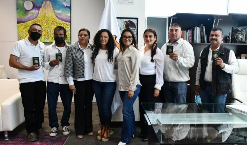 Gestiona Secretaría del Trabajo estancia legal de jornaleros en EU