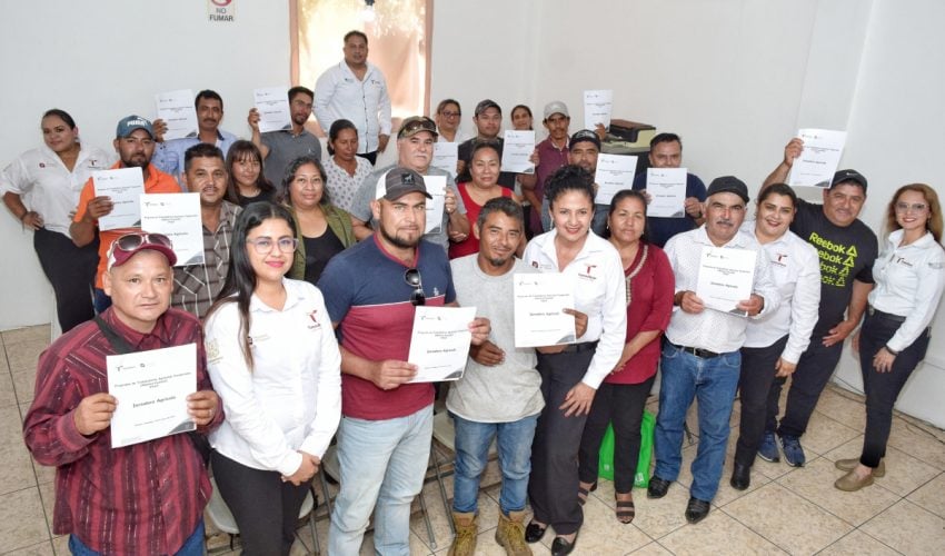 Jornaleros agrícolas de Altamira trabajarán de forma legal y segura en Canadá enviados por el SNE de la Secretaría del Trabajo