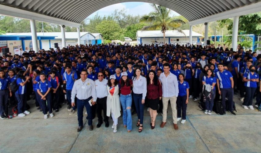 Incluir activa y positivamente a la juventud: Olga Sosa