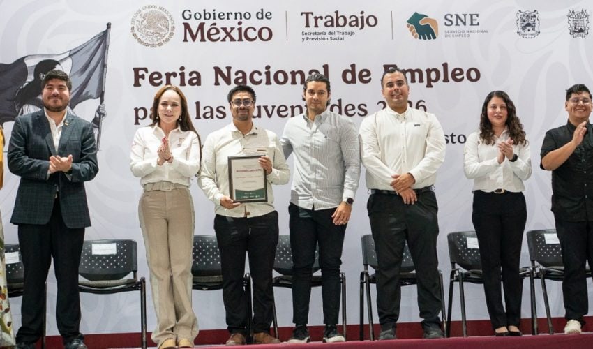Feria de Empleo de la Juventud acercó 450 vacantes a buscadores de trabajo en Nuevo Laredo
