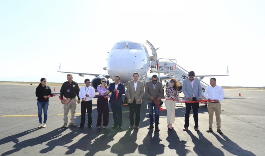 Inauguran ruta aérea   Victoria – Ciudad de México