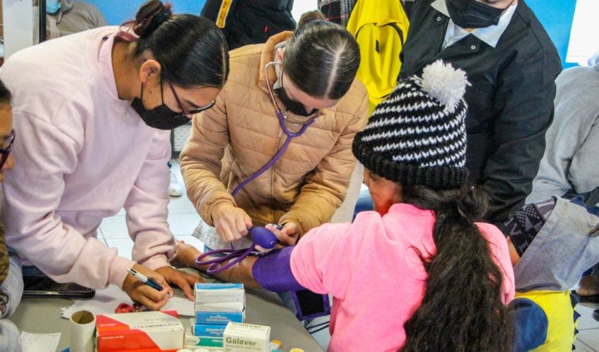 Unen esfuerzos DIF Tamaulipas y  el INJUVE en favor de migrantes