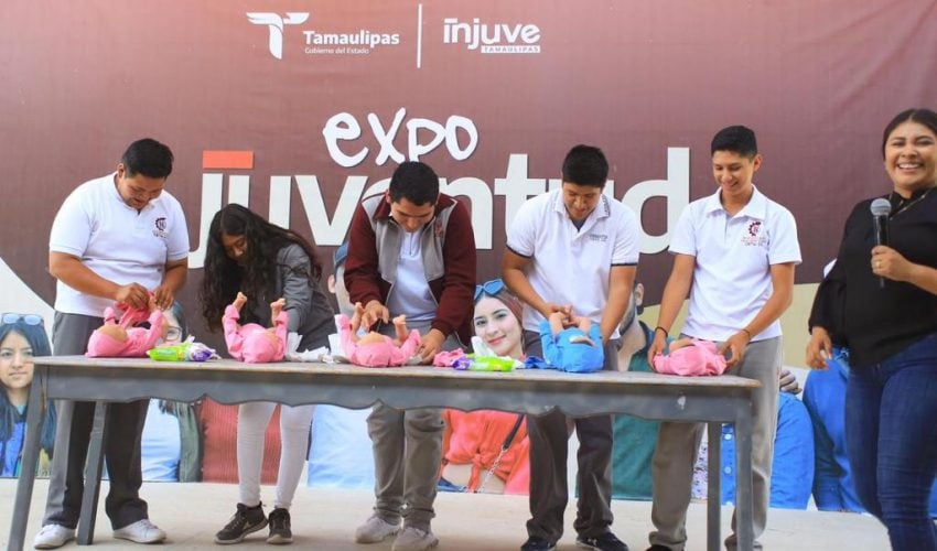Llevan a cabo Novena Expo Juventud Estatal en Jaumave
