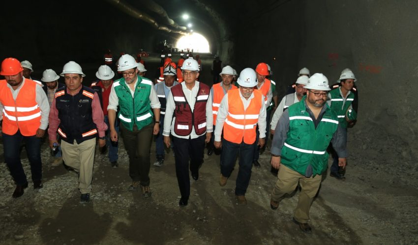 Supervisa gobernador avance de carretera Mante-Ocampo-Tula