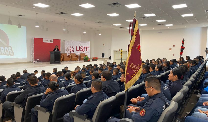 Comparte rector de la USJT experiencia sobre creación de Alerta Ámber a 126 cadetes de la Guardia Estatal