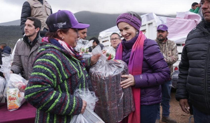 Benefician Gobierno del Estado y DIF Tamaulipas a 28 familias de Miquihuana con estufas ecológicas y celdas fotovoltaicas