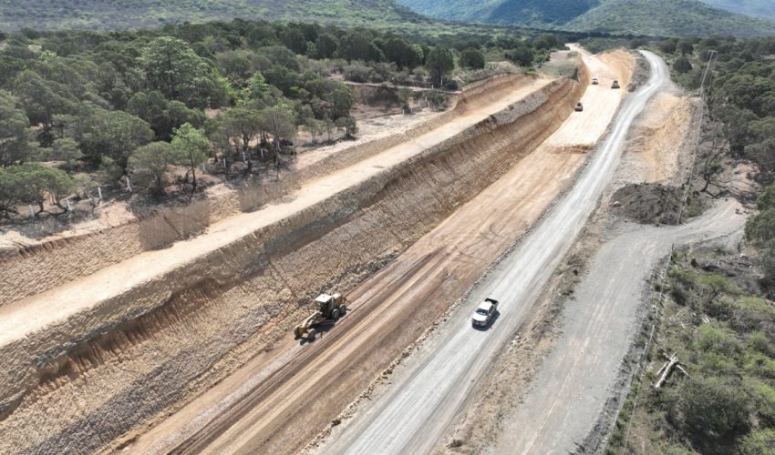 Avanza construcción de la carretera  Mante-Ocampo-Tula