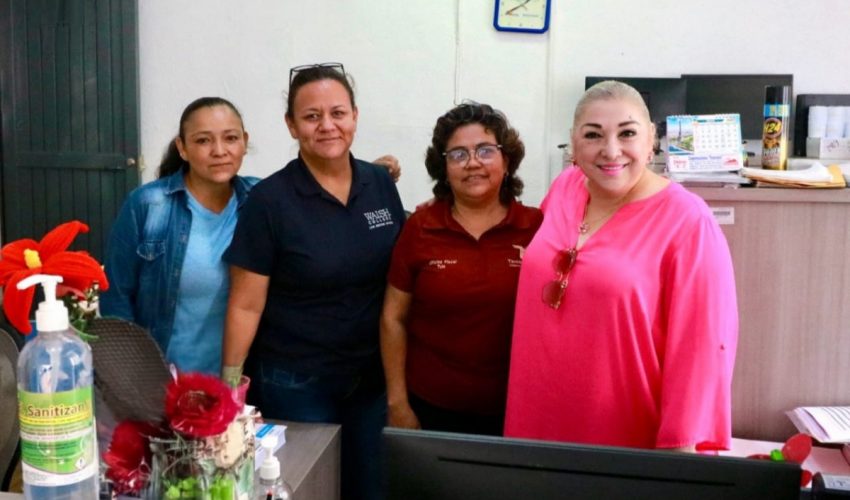 Inspecciona Adriana Lozano Oficina Fiscal de Tula