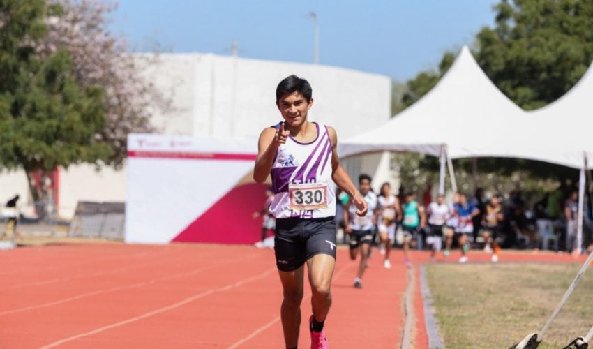 Tamaulipeco Yeray Becerra sigue brillando en el atletismo nacional e internacional