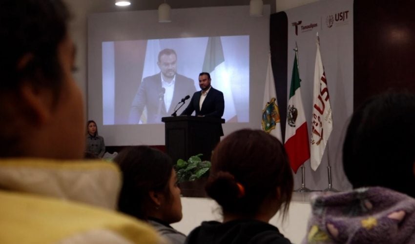 Publica Periódico Oficial del Estado programa académico de la Licenciatura en Derecho de la USJT