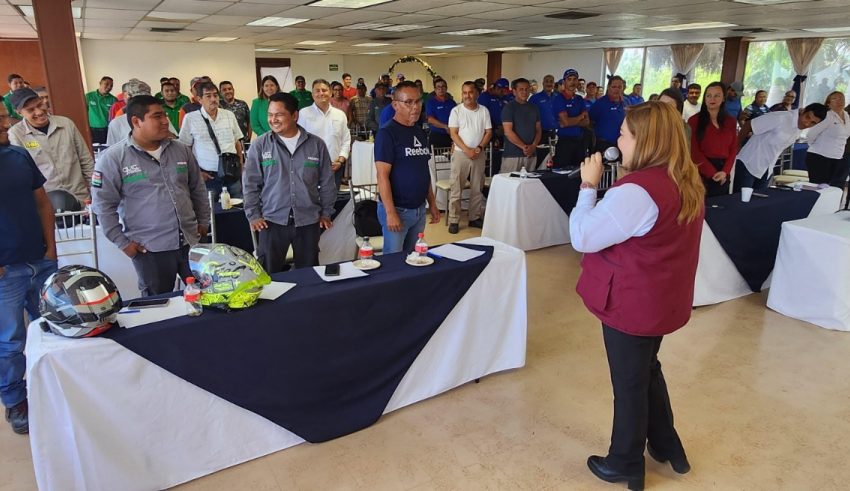 Impulsa Secretaría del Trabajo y Previsión Social capacitación en seguridad e higiene en el sector gasolinero