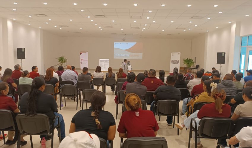 Imparte Secretaría del Trabajo taller “Trabajo en Equipo” a personal del Ayuntamiento de Nuevo Laredo