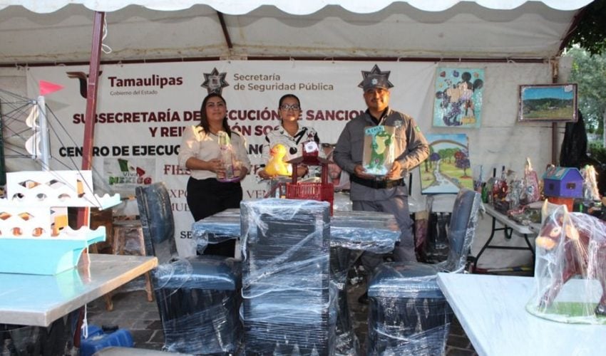 Promueve CEDES Matamoros muebles y artesanías con expo-venta “fiestas patrias”