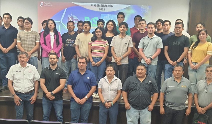 Fortalece UPV capacitación de especialistas en energía eólica