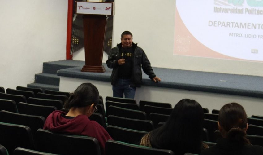 Integran a jóvenes de la UPRR con el sector productivo para potenciar su aprendizaje