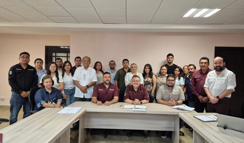 Reciben empresas de Tula distintivos «Punto Limpio»
