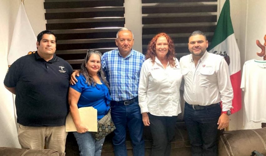 Acerca el ITAVU programas de vivienda a familias de Villa de Casas